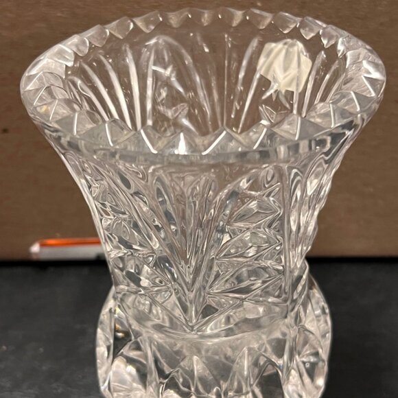 Zajecar Hand Cut Lead 3.75" 24% Lead Crystal Bud Vase Made In Yugoslavia VGC *XY - Picture 3 of 4